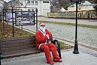 Дядо Коледа посети Община Стражица